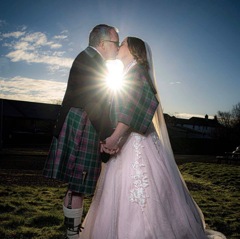 How To Avoid Spending Beyond Your Budget On Your Wedding